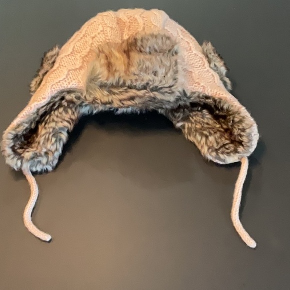 Nirvanna Designs Cable knit Russian Hat w/Faux Fur Pink Quartz - Picture 2 of 6